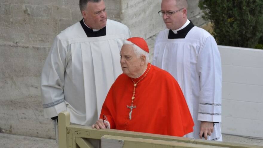 Muere el cardenal recordado por escándalo de pedofilia en EEUU destapado por ‘Spotlight’