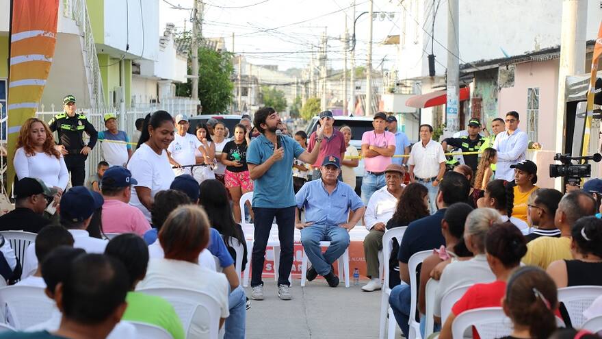 Entregan tramo de 380 metros de vías en Villas de San Pedro 3