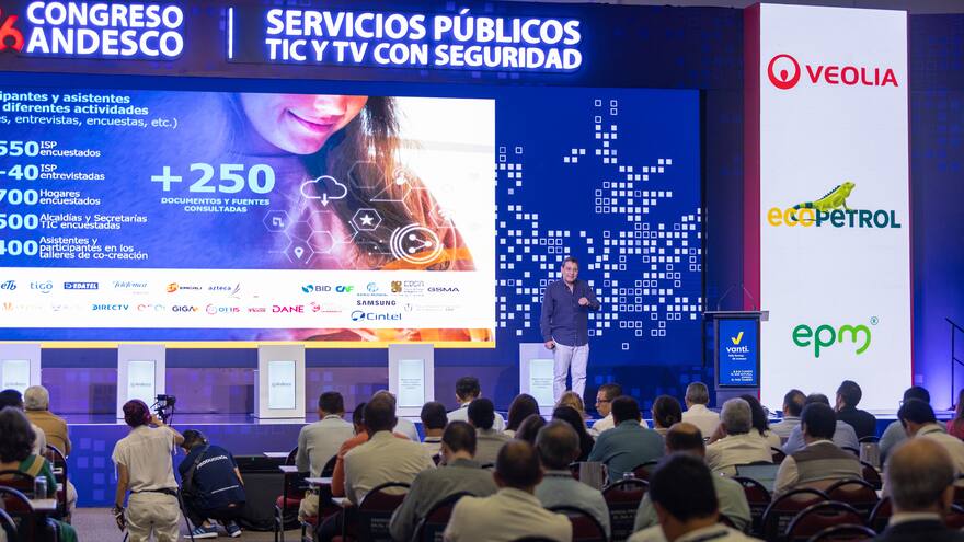 Ministerio de las TIC anuncia que la televisión analógica se empezaría a apagar desde este año