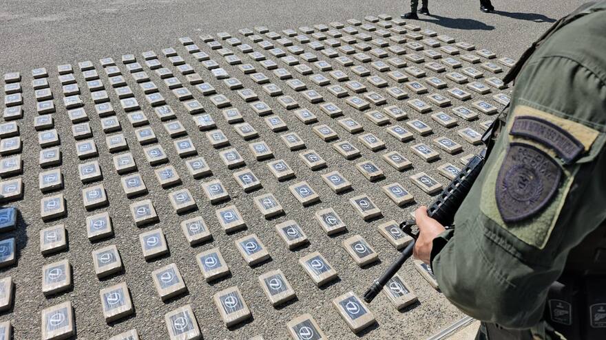 Descubren caleta con 283 kilos de cocaína en casa del barrio Villanueva