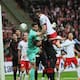 Un cabezazo de Lewandowski y un golazo de Zielinski salvan a Polonia