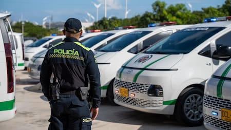 Alcalde Char destaca reducción en delitos y respalda labor de la Policía Mebar