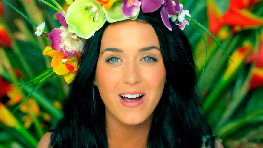 Katy Perry anuncia nuevo álbum y gira