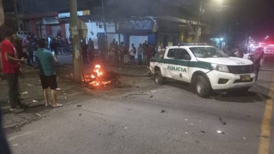 Un muerto y varios heridos deja atentado con moto bomba en El Bordo, Cauca