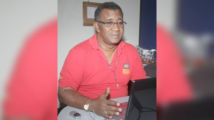 Sacerdote sucreño baila ‘El Secuestro’, del Mono Zabaleta, con coreografía de ‘Mane’ Díaz