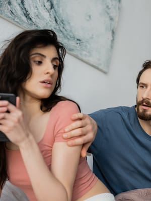 Cuando el corazón se distrae: la infidelidad emocional en las parejas