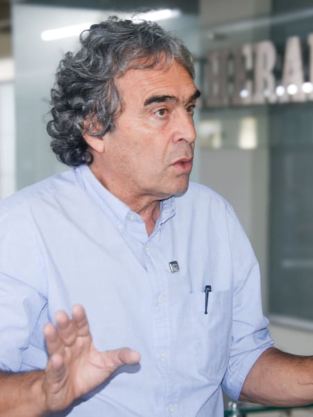 “Hace un año yo era el tibio; hoy no cargo nada sobre los hombros”
