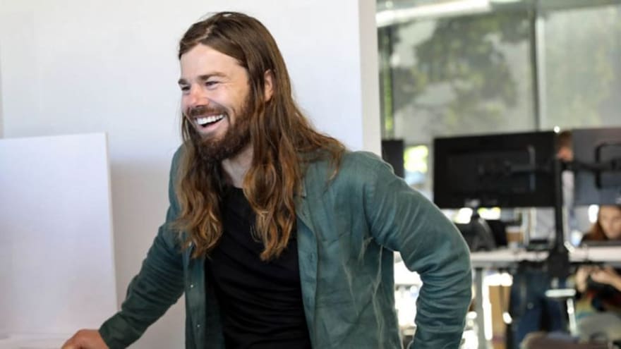 Su empresa triplicó sus ganancias luego de subir el salario de sus empleados