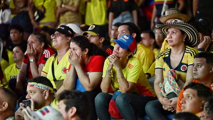 Personalidades políticas respaldan a la selección Colombia tras derrota