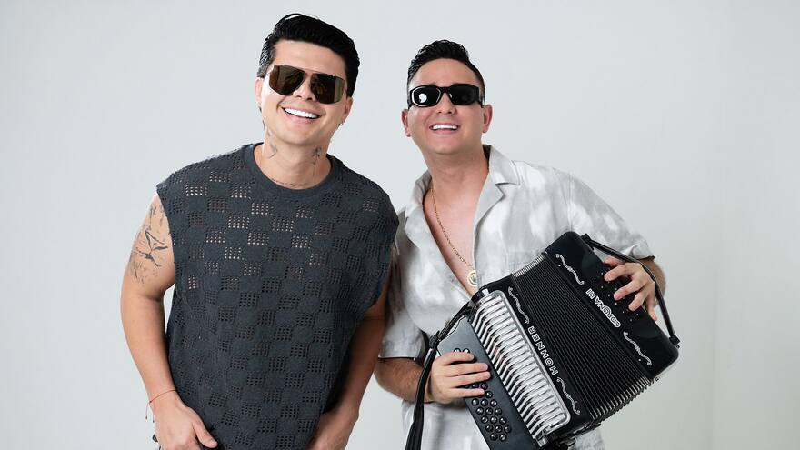 El Meke y Tico Vega conquistan las redes con ‘El Guayabo’