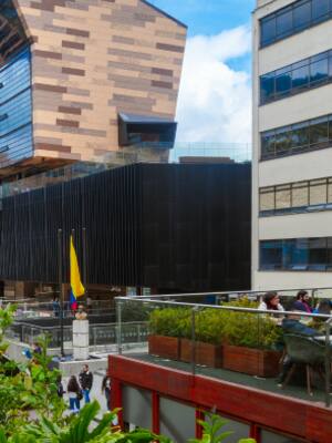 Los jesuitas: ciencia y fe | Columna de Jesús Ferro Bayona