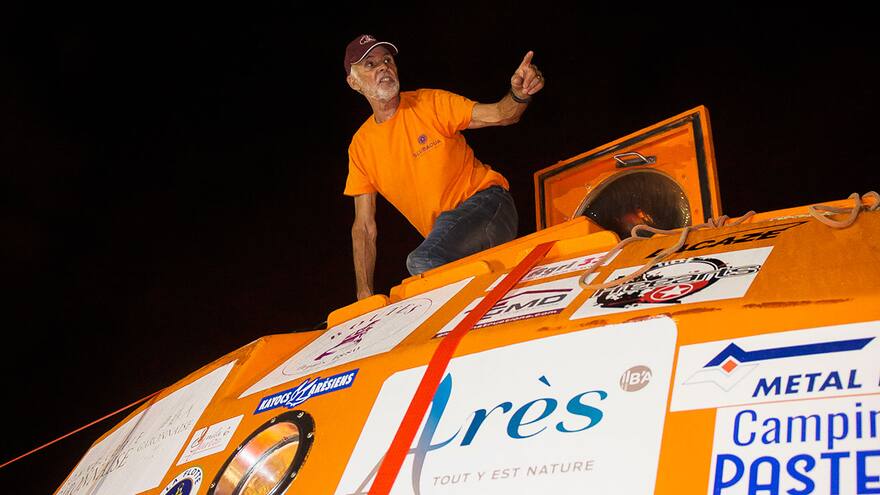 La historia del francés que cruzó el Atlántico a bordo de un 'barril' a la deriva