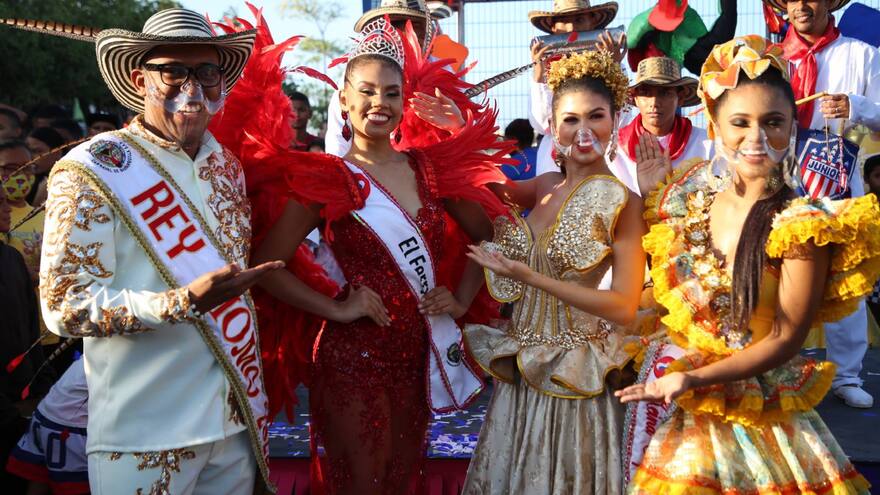 Comenzaron las coronaciones de las Reinas Populares