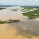 Gustavo Petro se va de la Presidencia sin resolver la crisis de inundaciones en la Mojana y la falta de agua en La Guajira