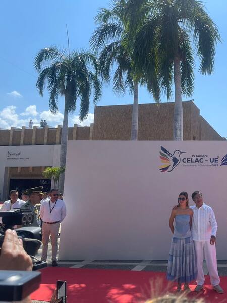 “Que la cumbre sea un faro de luz en medio de la barbarie”: Petro