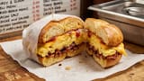 Sándwich de huevo estilo Nueva York: receta fácil y rápida para prepara en casa