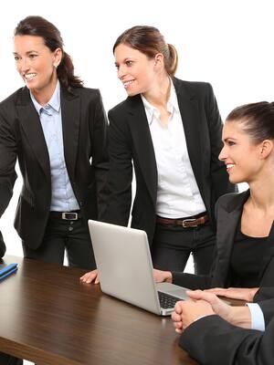 Más y mejores empleos | Columna de Oriana Álvarez