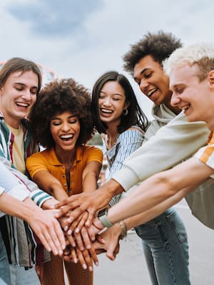 La amistad  y la felicidad