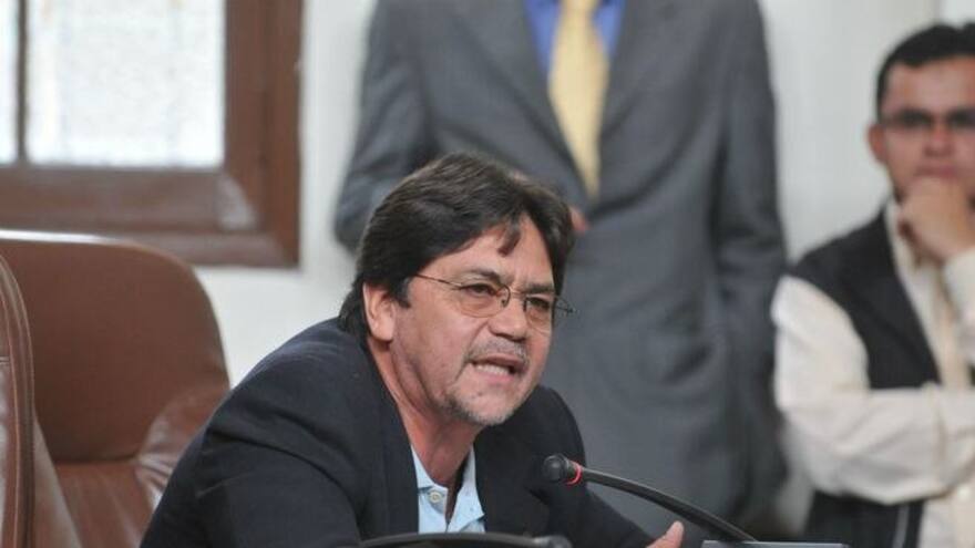 Renuncia presidente del Polo por supuesto acoso