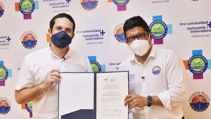 Exaltan a rector de la Unimagdalena por su aporte a la educación pública