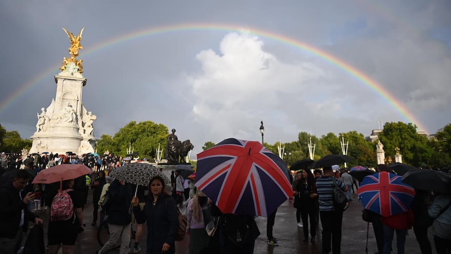¿Qué pasará en las próximas horas tras la muerte de la reina Isabel II?