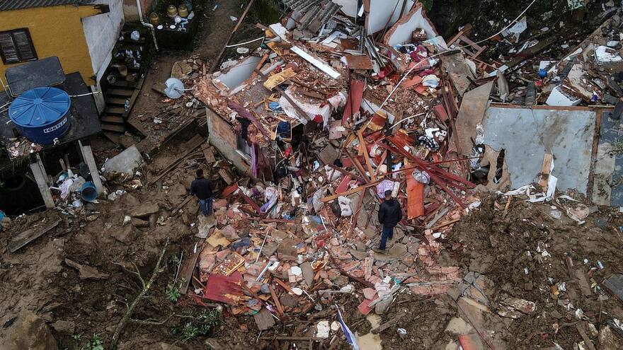 Petrópolis: desolada y en alerta frente al temporal que suma unos 135 muertos