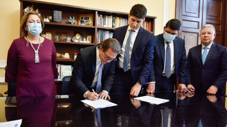 Ministerio de Agricultura radica proyecto de ley de insumos agropecuarios