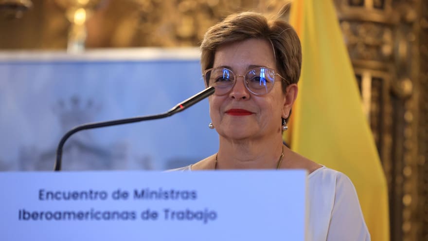 La ministra de Trabajo, Gloria Inés Ramírez, manifiestó su respaldo a la creación de un 'fondo de subsidios' para el Eln