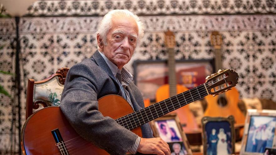 Falleció el guitarrista español Manolo Sanlúcar, referente del flamenco