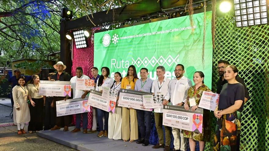 Programa Entrecruxes entrega estímulos de investigación a seis centros de ciencia del Caribe