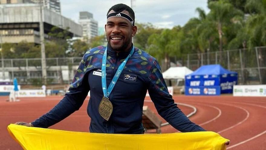 Anthony Zambrano se baña en oro en el Sudamericano de Atletismo