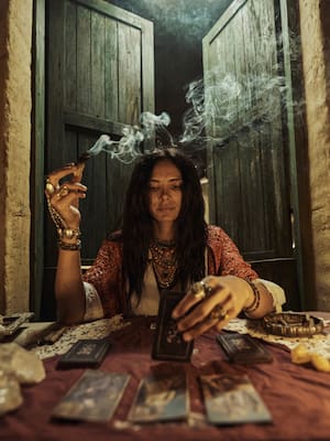 Pilar Ternera y Petra Cotes - Amor, deseo y vínculos en “Cien años de soledad”