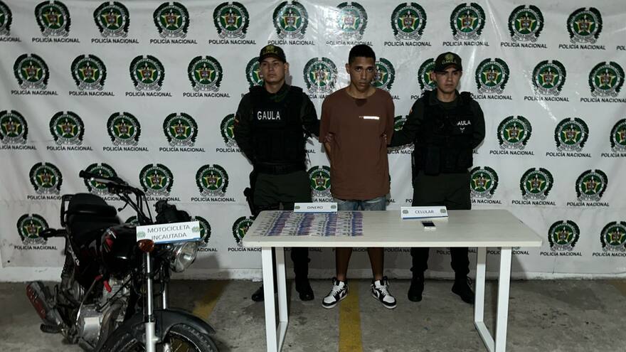 Presunto miembro de ‘Los Costeños’ cae mientras recibía dinero de extorsión