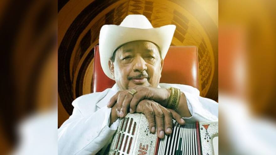 Discos Fuentes desea pronta recuperación de Lisandro Meza