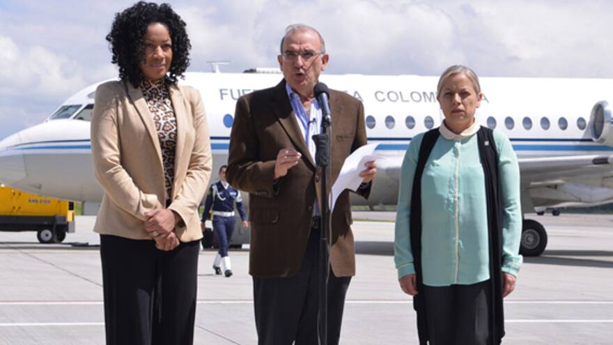 De la Calle se reúne con empresarios de la ciudad