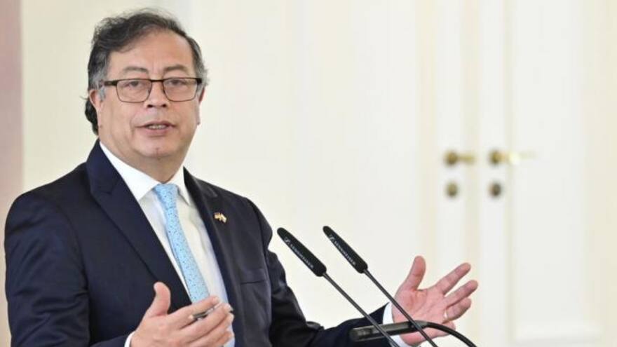 'Quedó en manos de organizaciones criminales en el pasado': Petro sobre UNP