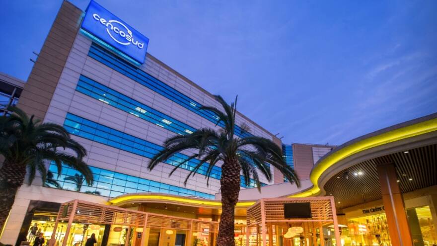 Ingresos consolidados de Cencosud sumaron USD4.352 millones