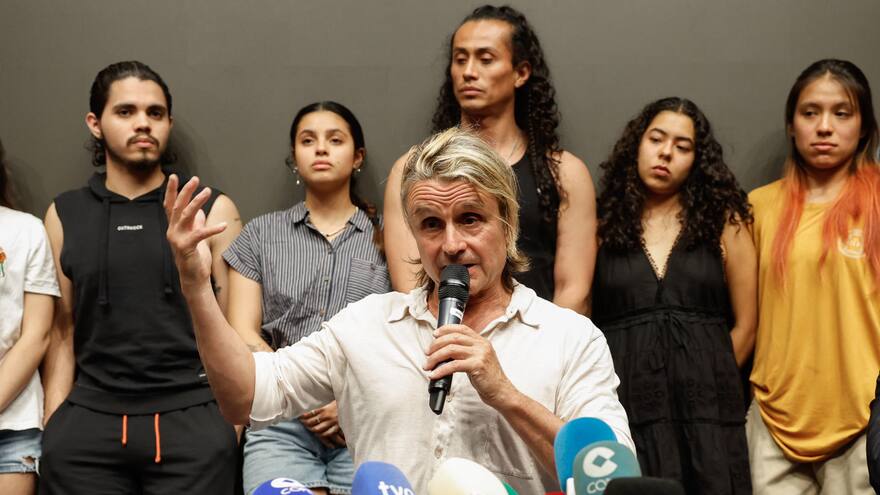 Nacho Cano, exintegrante de Mecano, fue detenido, y luego liberado, en Madrid por favorecer a inmigrantes para sus obras