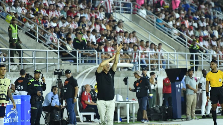 “Si alguien merecía ganar este partido éramos nosotros”: Alfredo Arias
