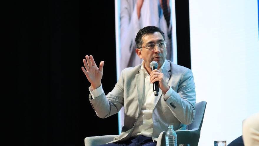 Presidente de ETB tuvo que disculparse luego de comparar a la empresa pública con las madres solteras