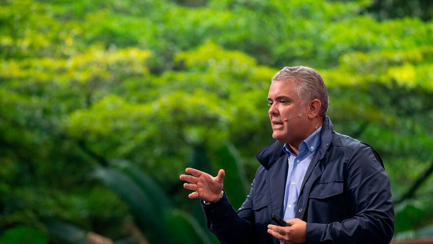 Lo que es claro es que las disidencias tienen al teniente en Venezuela: Duque