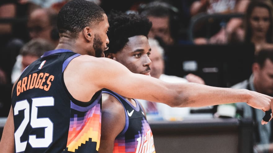 Mikal Bridges calma los nervios de los Phoenix Suns
