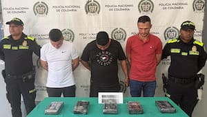 Capturan a tres sujetos en Alameda del Río: tenían cinco kilos de cocaína
