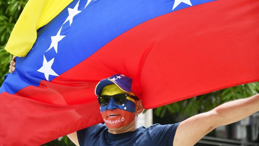 En Maracaibo se registra gran afluencia de personas para votar este domingo