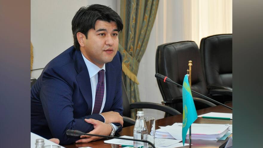 Kazajistán: condenan a 24 años a exministró que torturó y asesinó a su esposa