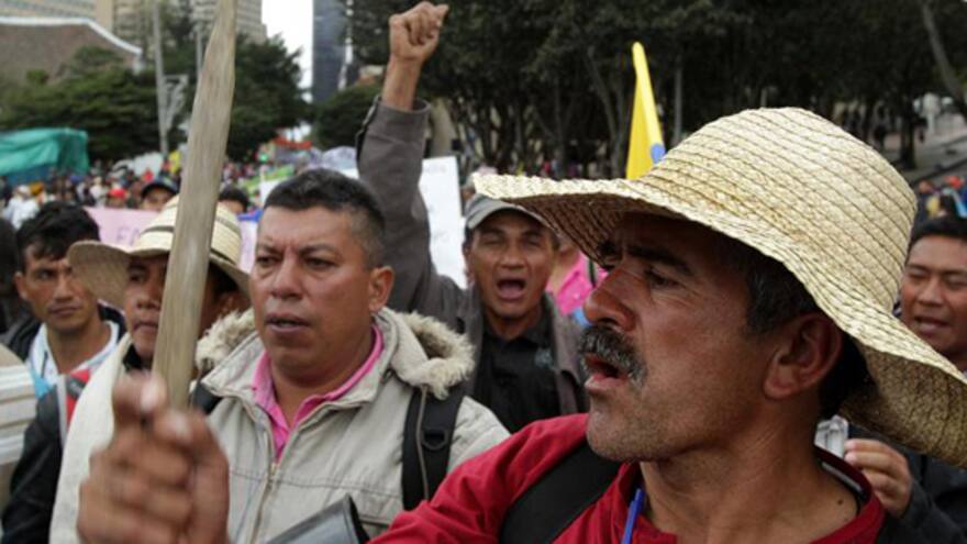Campesinos retoman protesta exigiendo cumplimiento de compromisos del Gobierno