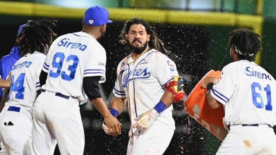 Jorge Alfaro pega el imparable para dejar en el terreno a Águilas