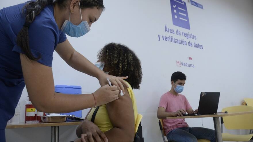 ¿Cuál es la efectividad de la cuarta dosis anticovid?