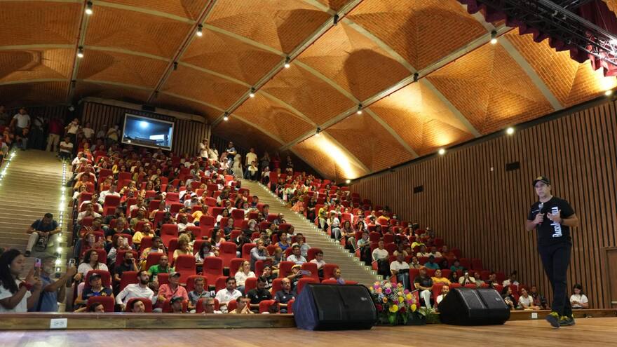 Alcalde Alejandro Char anuncia inversión de $8.500 millones para fortalecer Fábrica de Cultura