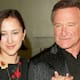 Hija de Robin Williams pide desesperadamente que dejen de usar a la IA para recrear a su padre fallecido